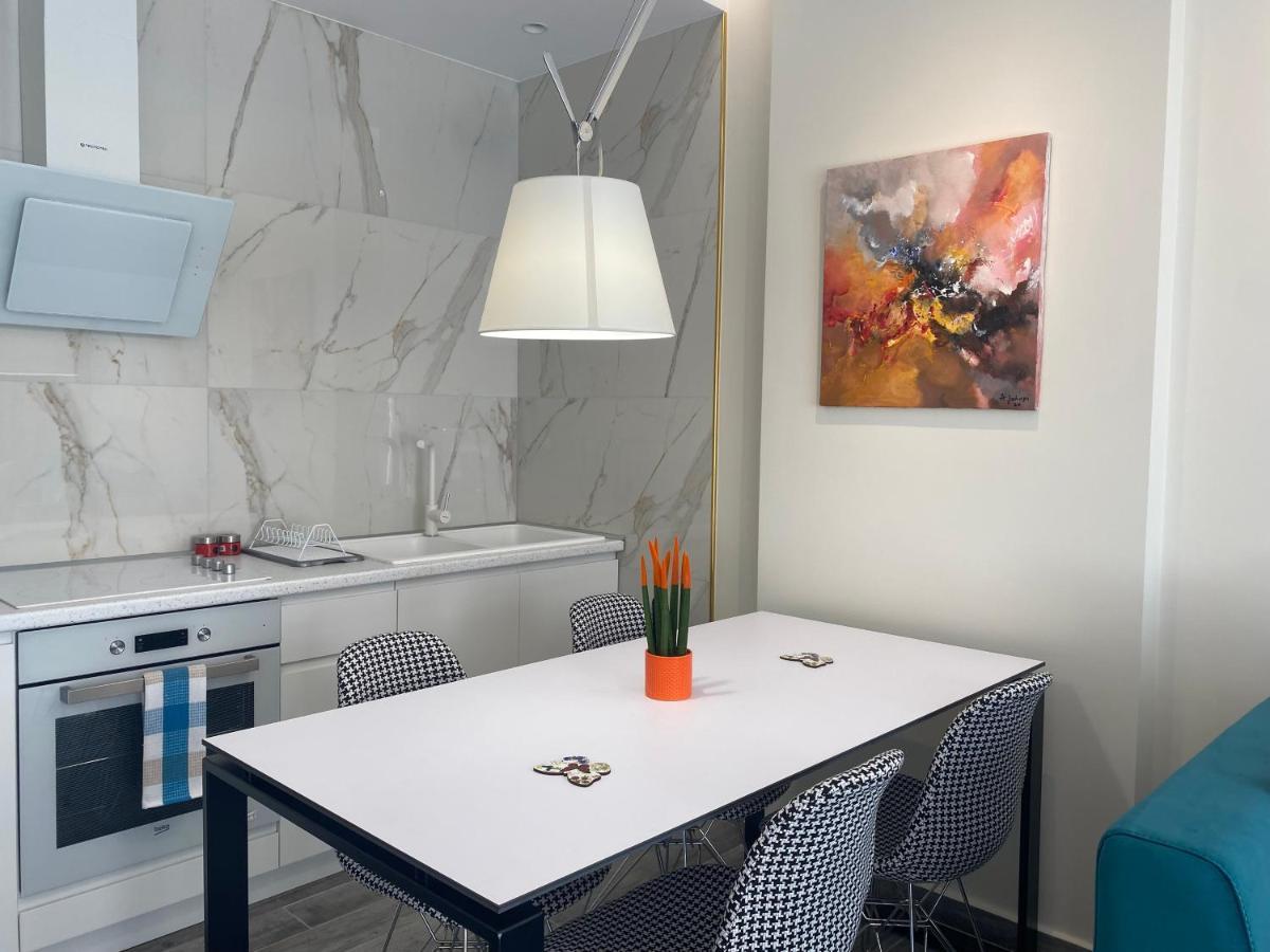 شقة Luxury Seaview Vlora Flat Free Parking المظهر الخارجي الصورة