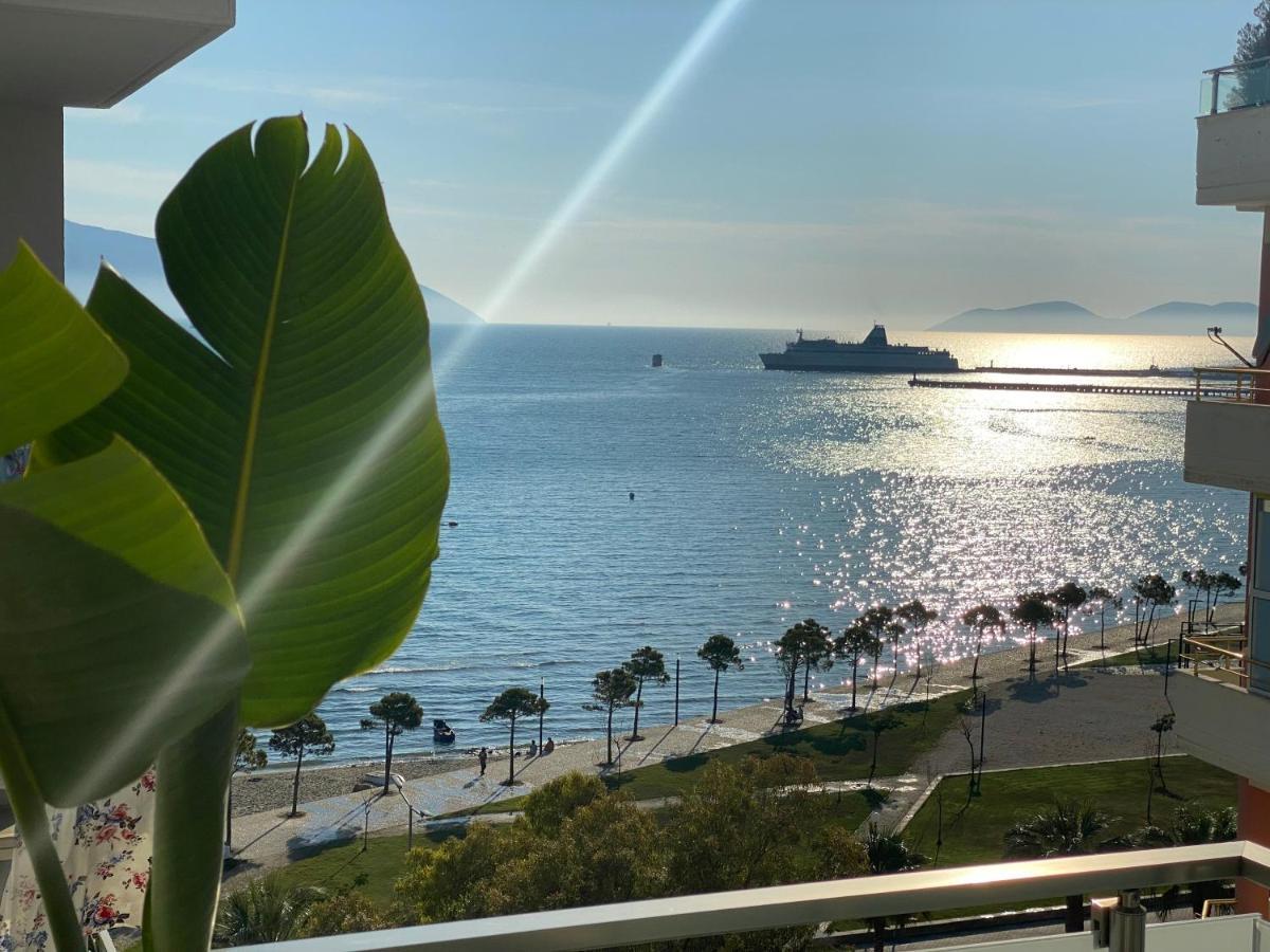 شقة Luxury Seaview Vlora Flat Free Parking المظهر الخارجي الصورة