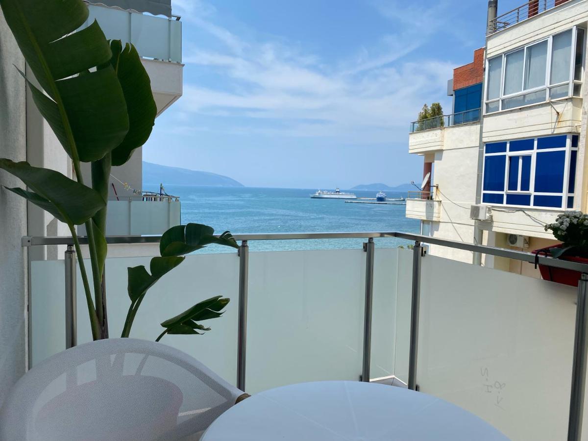 شقة Luxury Seaview Vlora Flat Free Parking المظهر الخارجي الصورة