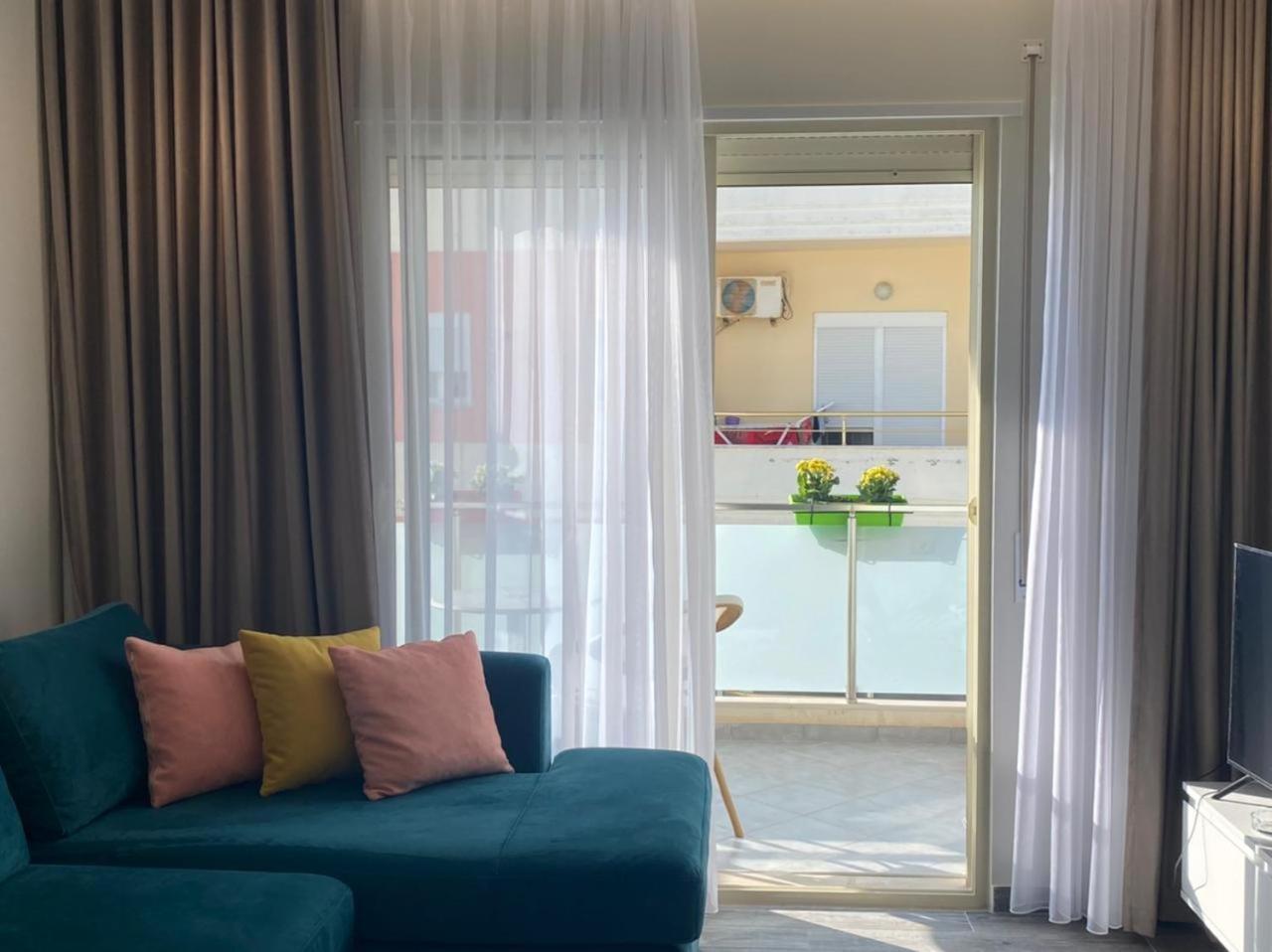شقة Luxury Seaview Vlora Flat Free Parking الغرفة الصورة